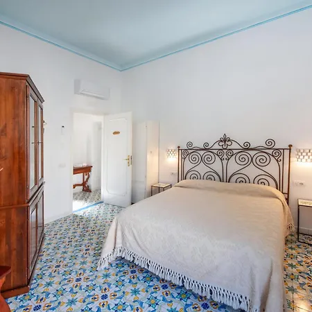 Un Po'... Appartement *