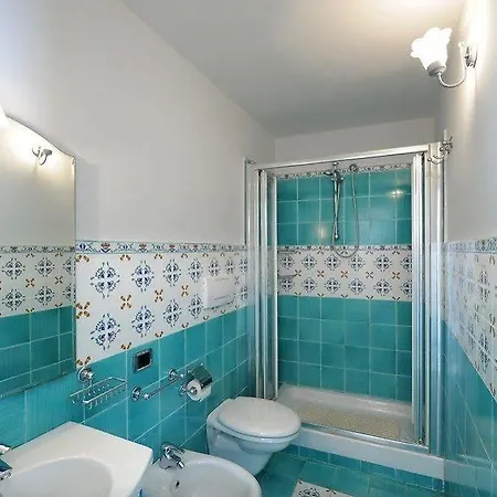 Un Po'... Appartement