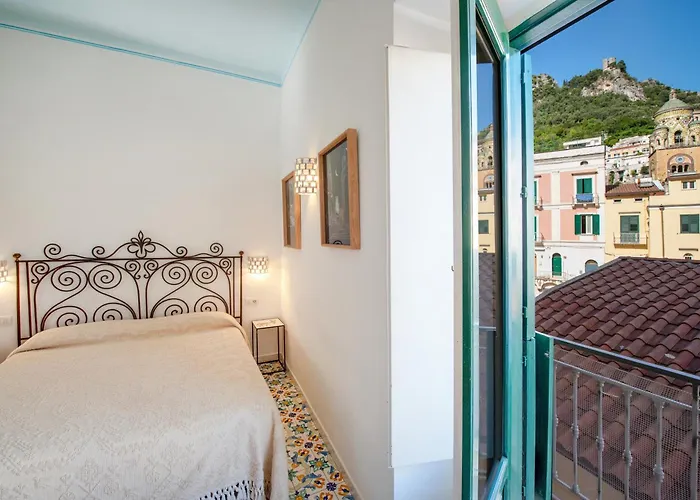 Un Po'... Lejlighed Amalfi