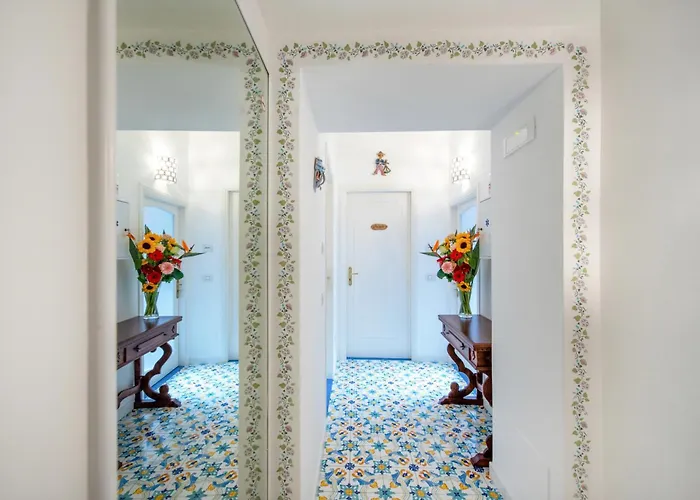 Un Po'... Lejlighed *