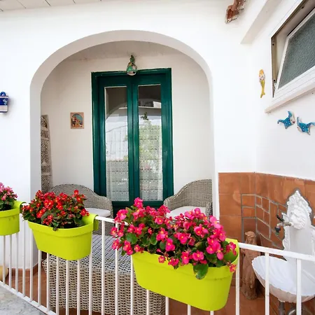 Un Po'... Апартаменти