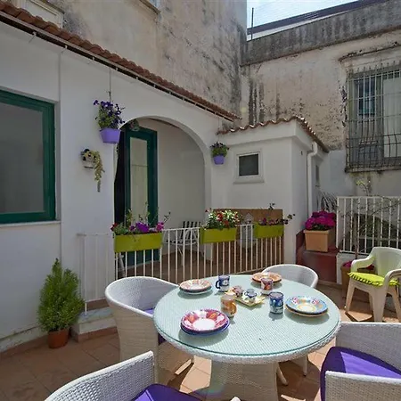 Un Po'... Apartment Amalfi