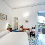 Un Po'... Apartment Amalfi