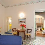 Un Po'... Apartment